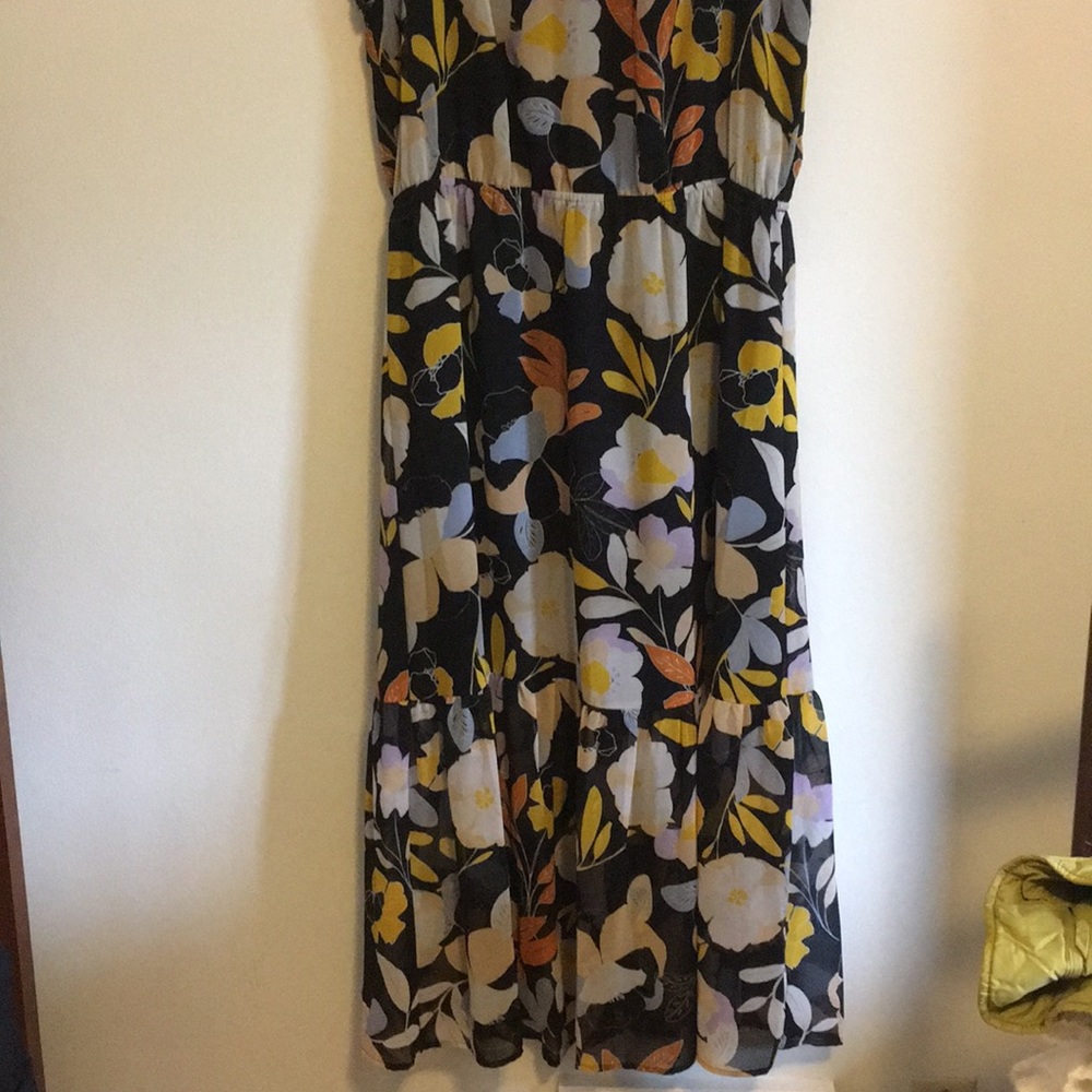 Floral ruffled maxi dress